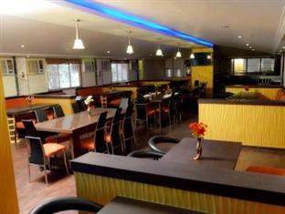 Presidency Landmark Hotel Daman Esterno foto